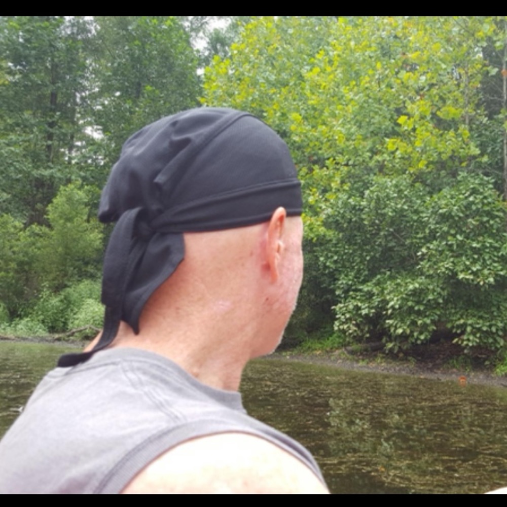 ONE new bonnet head covering - Picture 3 of 10